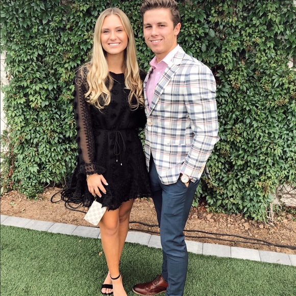 Meet your Posher, Alison - Picture 3 of 4